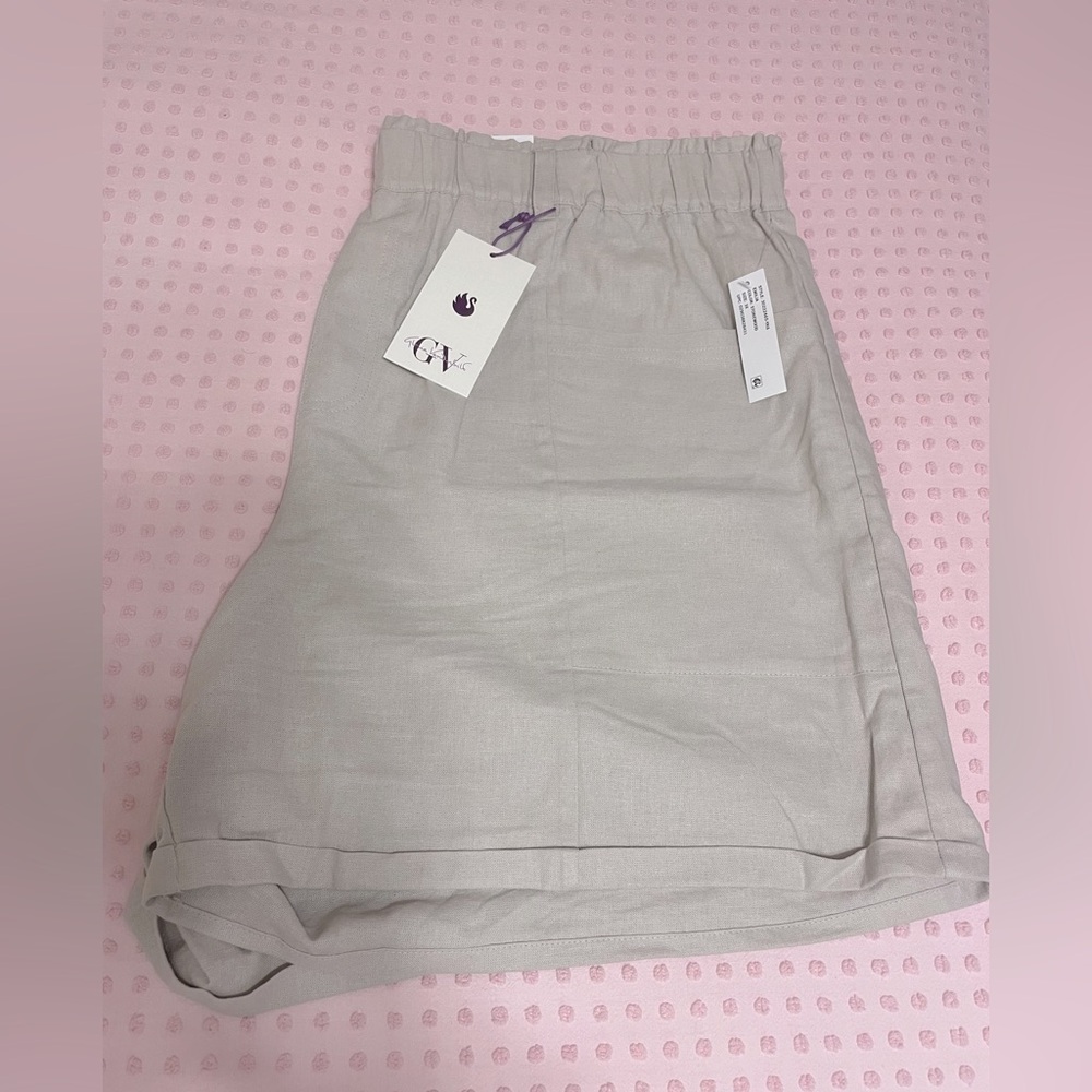 NWT Gloria Vanderbilt Emilia Oull On Linen Blend Shorts 3X Stonewood in Color